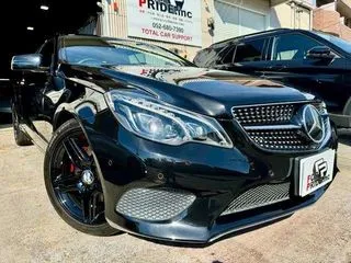 メルセデス・ベンツEクラスクーペダイアモンドグリル　黒革　AMG18インチの画像