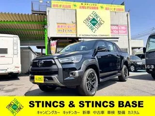 トヨタハイラックス登録済未使用車　禁煙車の画像