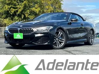 BMW8シリーズカブリオレベージュレザー・純正ナビ・全方位カメラの画像