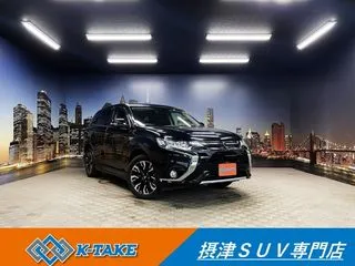 ミツビシアウトランダーPHEV禁煙車 後期型 黒半革 4WD 社外ナビ 地デジの画像