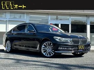 BMW7シリーズスカイラウンジSR　Rエンタ　20AW　禁煙の画像