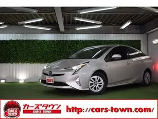 トヨタプリウス純正エンスタ/寒冷地仕様/純正7型ナビの画像
