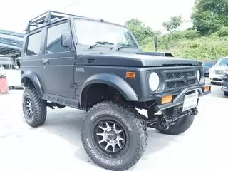 スズキジムニーシエラ4WD　2インチリフトアップの画像