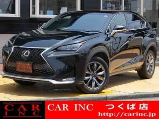 レクサスNXサンルーフ　メーカーナビ　衝突軽減の画像