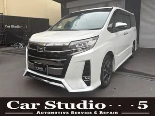 トヨタノアアルパインナビ後席モニター両側電スラの画像