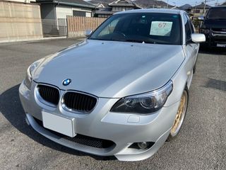 BMW5シリーズハーフレザーシート・純正エアロの画像