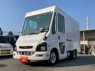 いすゞその他ベース車　サイド大口加工済み　オートマの画像