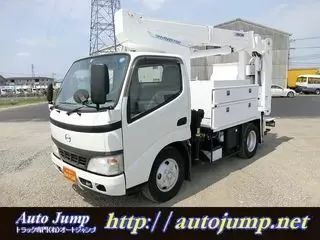 日野自動車デュトロの画像