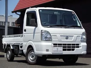 ニッサンNT100クリッパー車検令和9年1月　5MT　バックアラームの画像